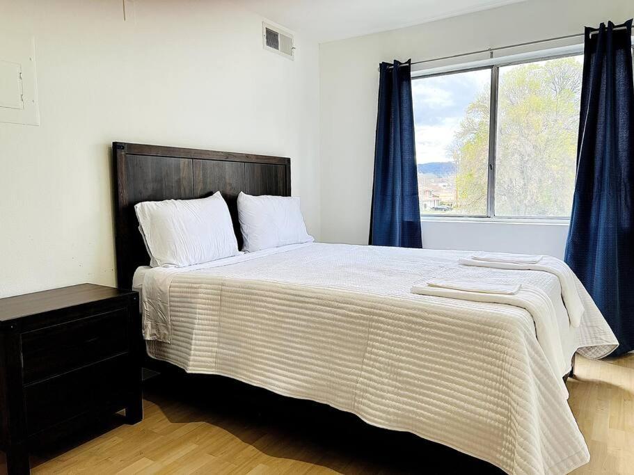 Spacious 2 Master Bedroom Apartment In Canoga Park Los Angeles Ngoại thất bức ảnh